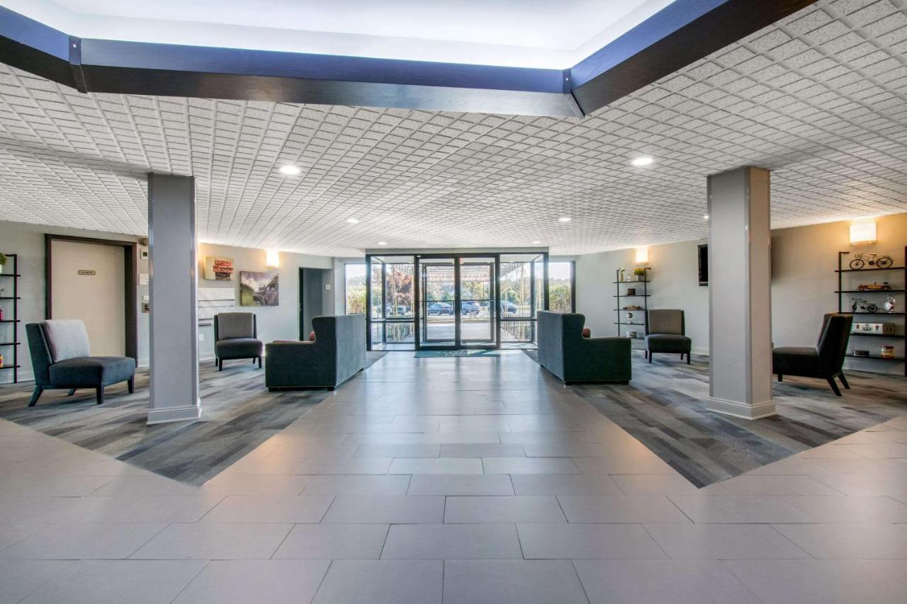 Quality Inn Carlisle Pa Exteriör bild