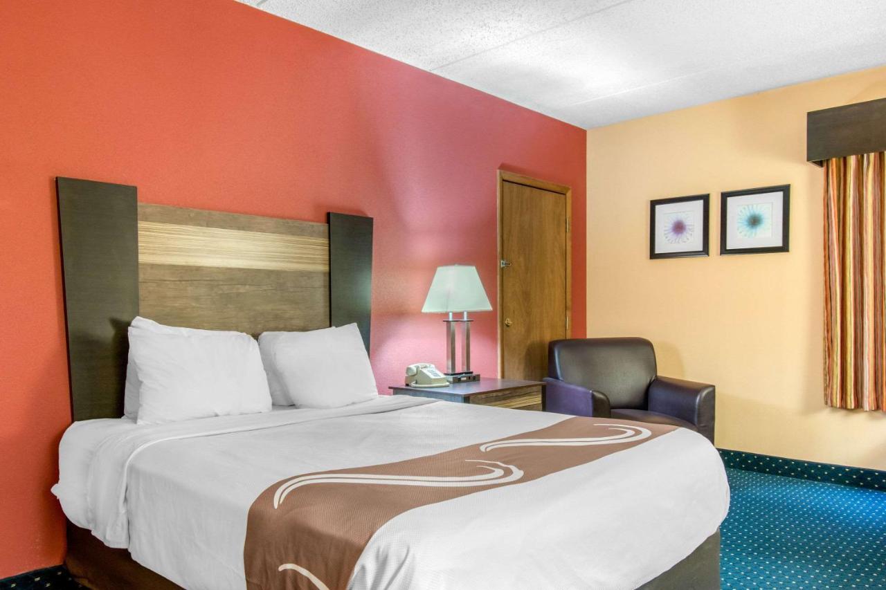 Quality Inn Carlisle Pa Exteriör bild